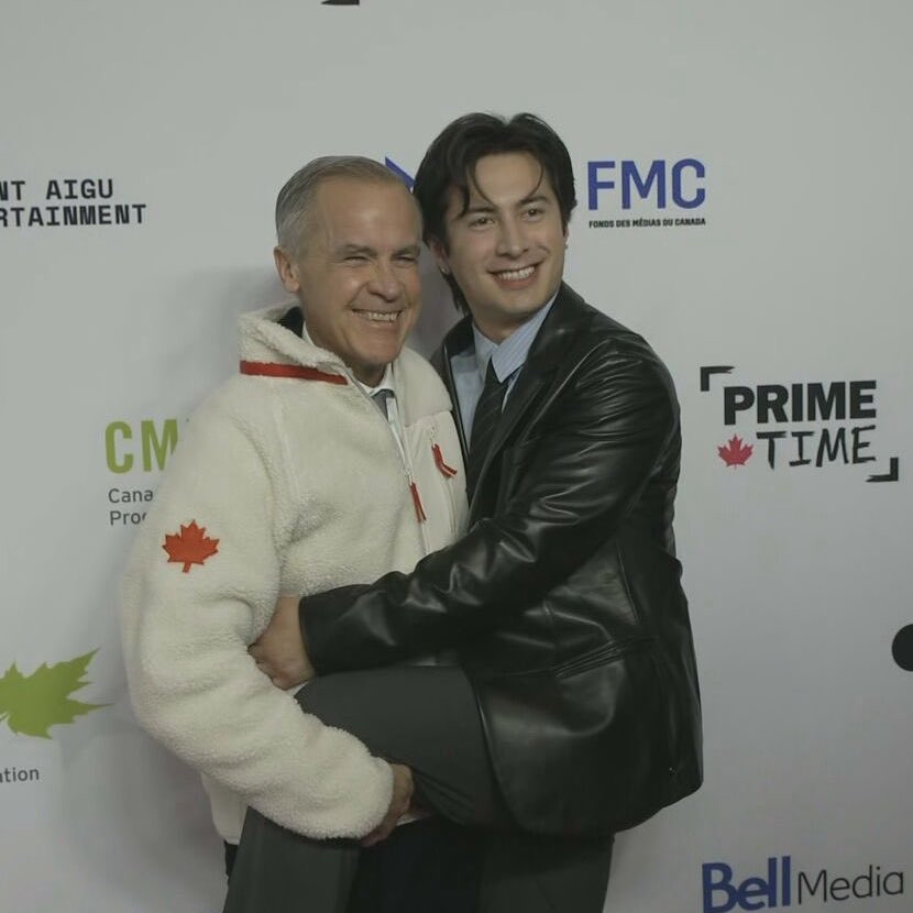 earthtolovers's tweet image. mind you that’s the prime minister of canada