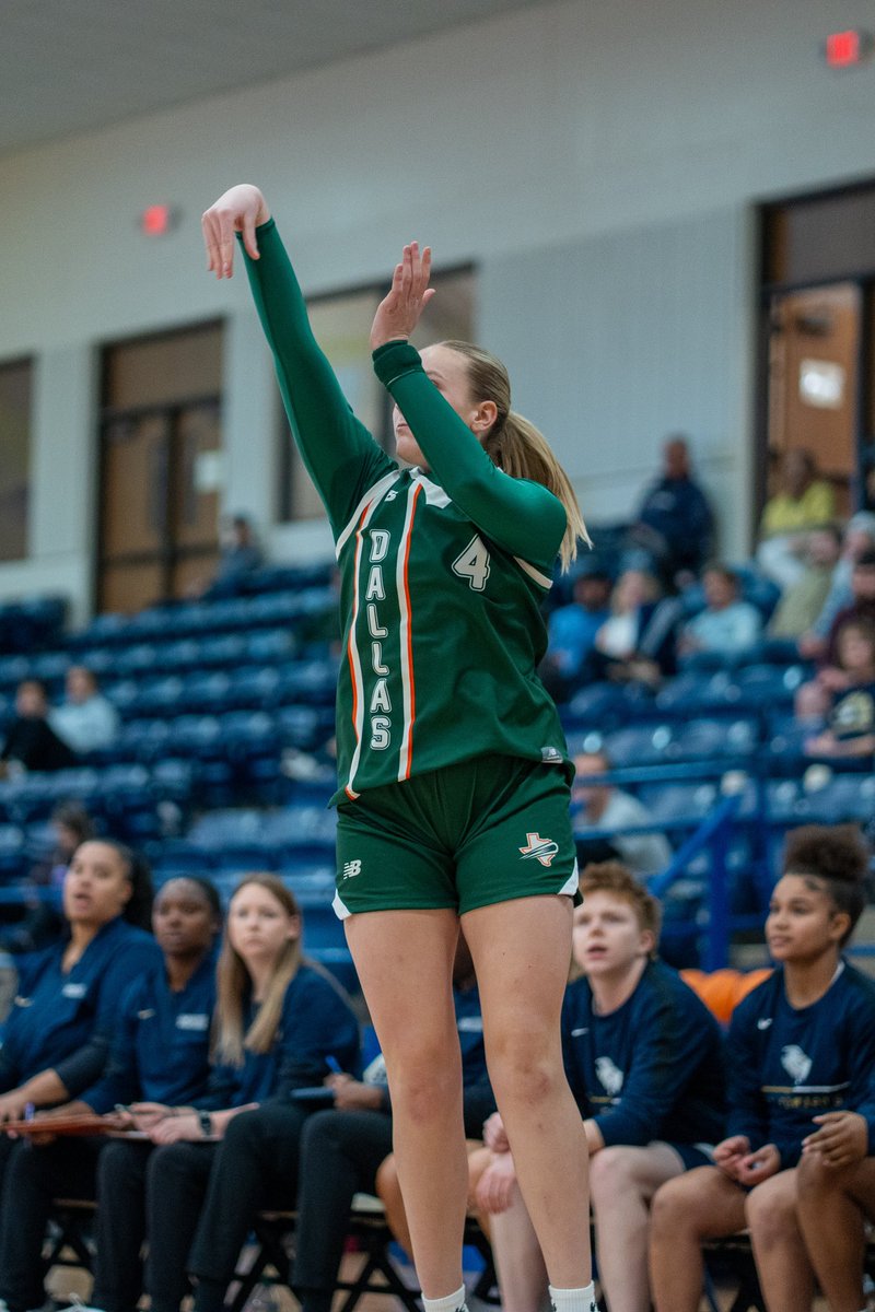 UTDALLAS_WBB's tweet photo. 20 minutes down✅ https://t.co/vjiMDVHTIx