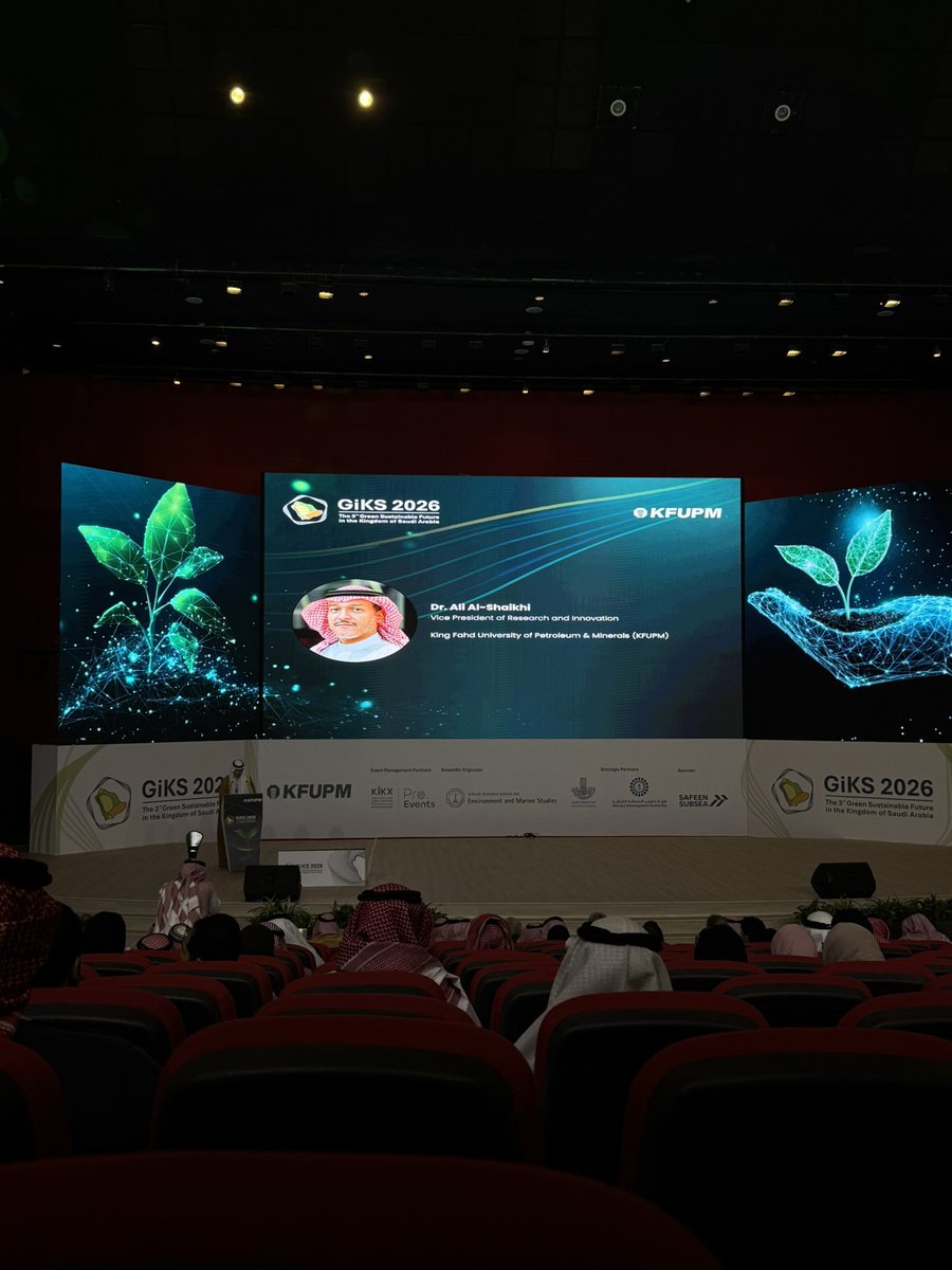 _Ghalomair's tweet photo. Grateful to have participated with a poster at the 3rd edition of #GIKS2026 at King Fahd University of Petroleum &amp; Minerals. 

A truly enriching and enjoyable experience with my amazing teammates, under the supervision of Dr. Amany Alqosaibi ❣️. https://t.co/qYoRvhTAi8