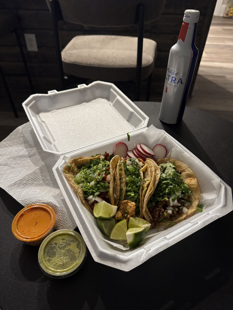 CheebaMan tweet media