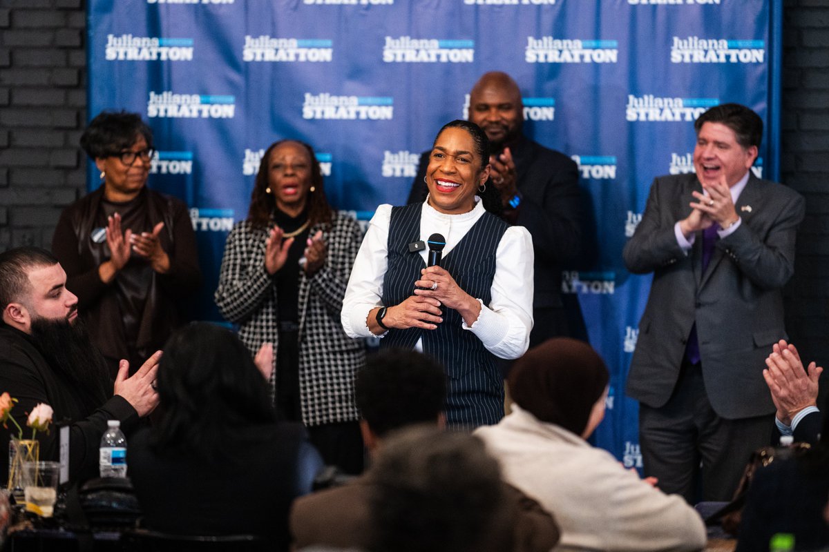 Illinois deserves a Senator who will fight for our values and stand up to Donald Trump.

That's <a href="/JulianaStratton/">Juliana Stratton</a>—and tonight, she'll prove it once again on the debate stage.