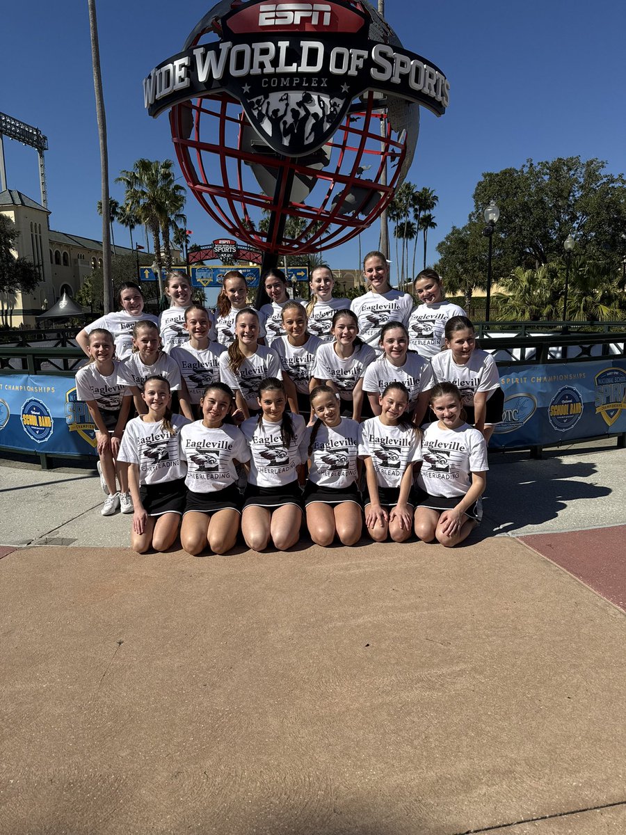 Eagleville Middle Cheerleading tweet media