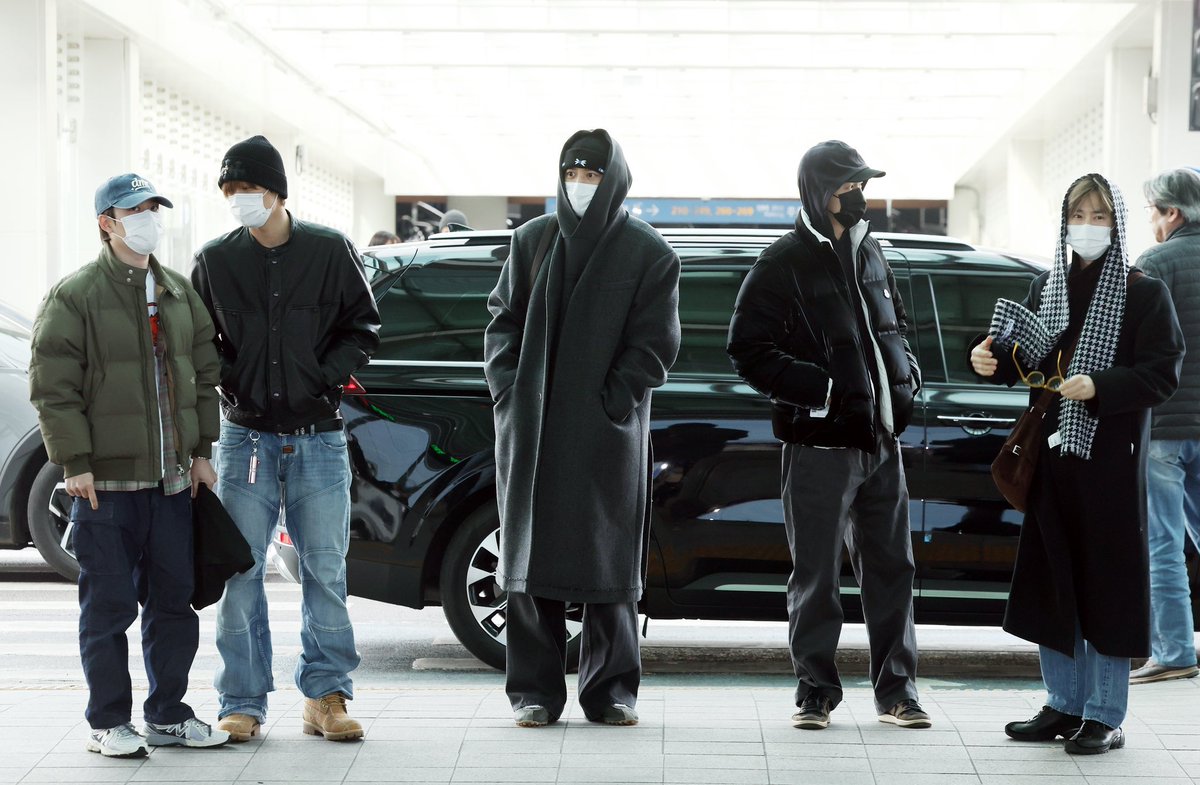 tomoonandbaek's tweet image. โอ้ยน้อ ให้มันโสดแค่พี่กุนี่แหละ