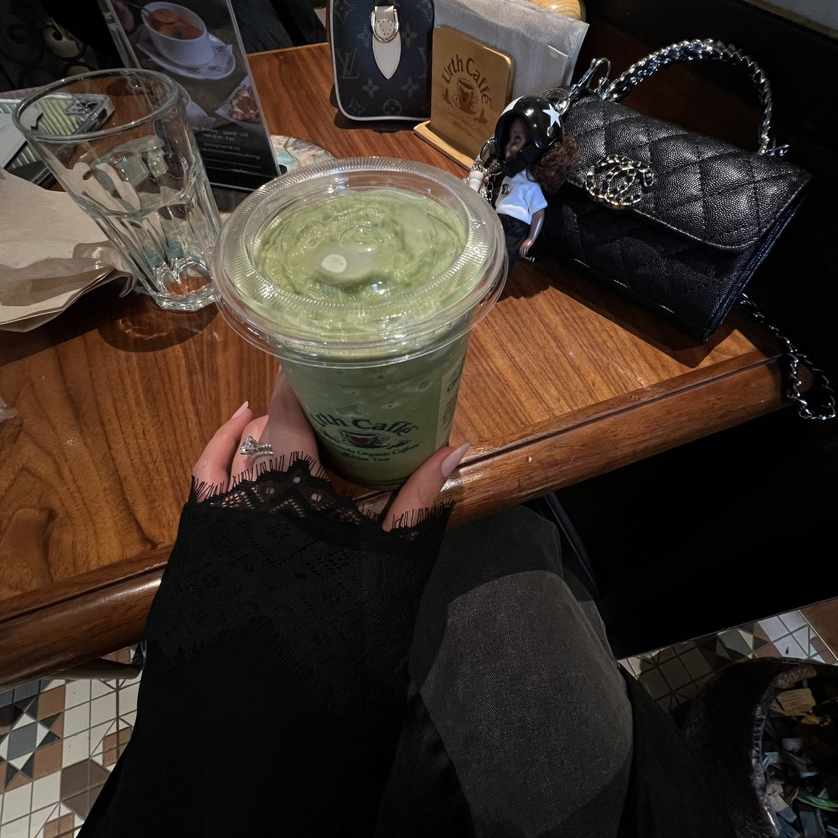 Dee (@ilyuo3) on Twitter photo 