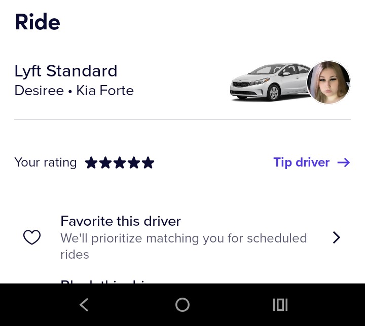 Terrell29702797's tweet photo. This Lyft driver is a phony and a scam artist. She's accusing me for money. Don't be surprised if you owe money after riding with her https://t.co/wD7aawZLXD