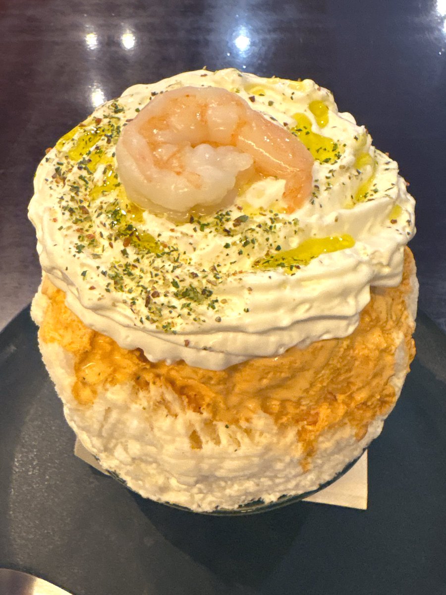お肉が食べたい!!!!お寿司も食べたい!!!
油そばみたいなのも食べたい!!!
牡蠣まみれの鍋とかも食べたい!!!!

なのになんで私はかき氷しか食べてないんだΣ(o'д'o)
冬なのに🫨海老が乗ってるし🦐ｴﾋﾞｰ

アタマノワルイ.ショクセイカツ🙃
