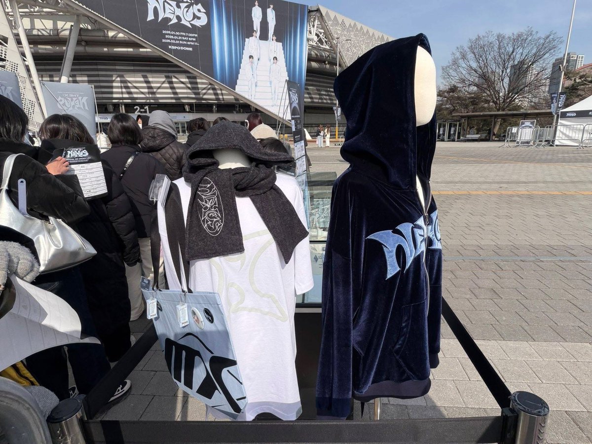 AboutMonstaYT's tweet image. 2026 MONSTA X WORLD TOUR: MERCH OFICIAL 💙

#몬스타엑스 #MONSTAX #MONSTA_X
#MONSTAX_THEX_NEXUS @OfficialMONSTAX