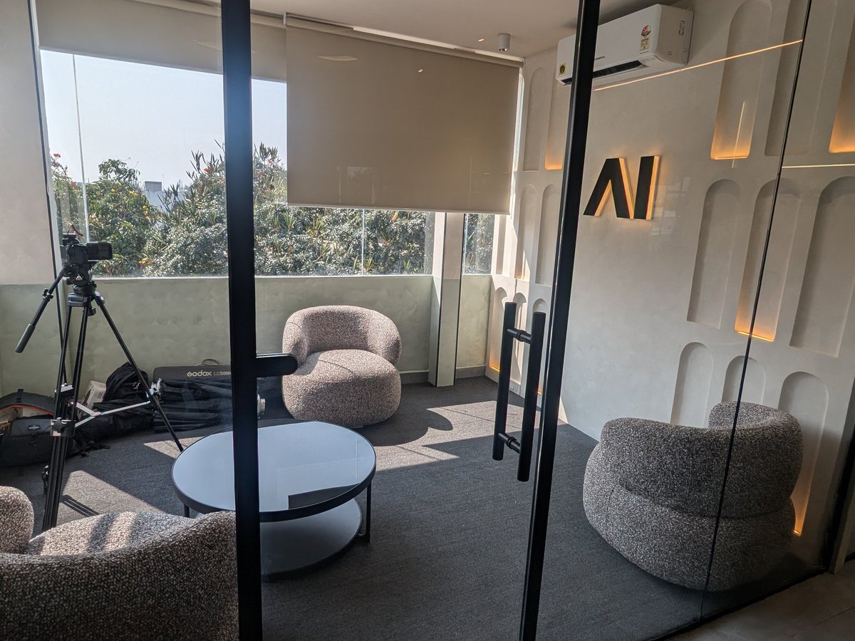 Aakrit Vaish tweet media