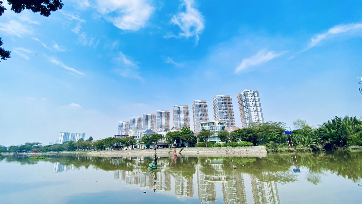 🏖️ Sông Giồng hướng về The Sun Avenue - KDC Văn Minh chill chill

#giongongto #KDCVanMinh #TheSunAvenue #LeHuuKieu #DatViewSong #DaoKimCuong
