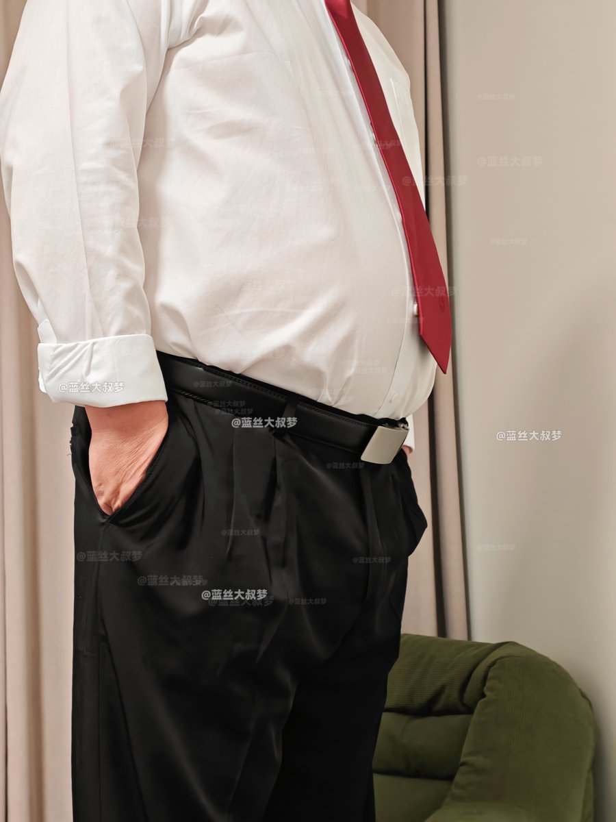 蓝丝大叔梦 tweet media