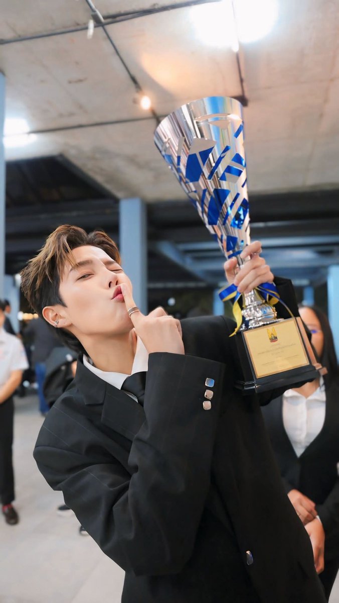 BesidePaiii's tweet image. แชมป์ประจำปีในรุ่น Super NZ Lady 
ขับยังไง ให้ได้แชมป์ 🙏🤍

วันนี้ป๊ายปายมากับโบนัส ขาด พี่เก๋ มิย่า ✨
คุณพ่อเลยมาถ่ายแทน น่ารักกก 

#ToyotaGazooRacing
#Raat

Facebook : ป๊ายปาย โอริโอ้ (Update)
🐳30.01.26🐳

#ป๊ายปายโอริโอ้
#cnp_orio 
#PaiPaiorio