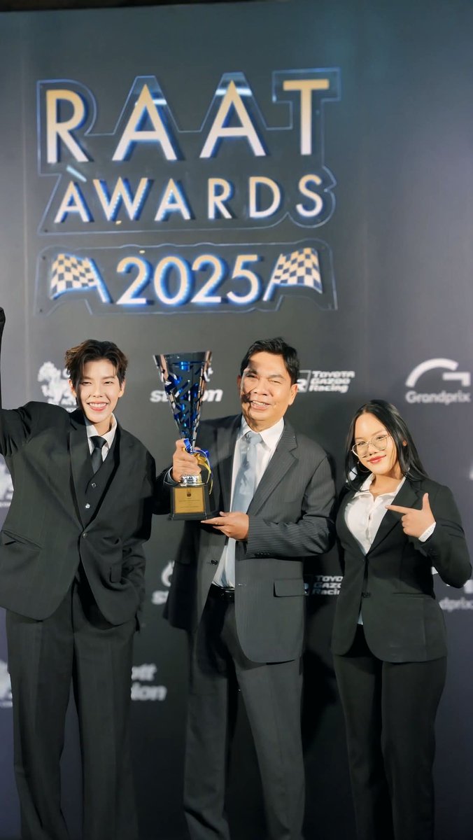 BesidePaiii's tweet image. แชมป์ประจำปีในรุ่น Super NZ Lady 
ขับยังไง ให้ได้แชมป์ 🙏🤍

วันนี้ป๊ายปายมากับโบนัส ขาด พี่เก๋ มิย่า ✨
คุณพ่อเลยมาถ่ายแทน น่ารักกก 

#ToyotaGazooRacing
#Raat

Facebook : ป๊ายปาย โอริโอ้ (Update)
🐳30.01.26🐳

#ป๊ายปายโอริโอ้
#cnp_orio 
#PaiPaiorio