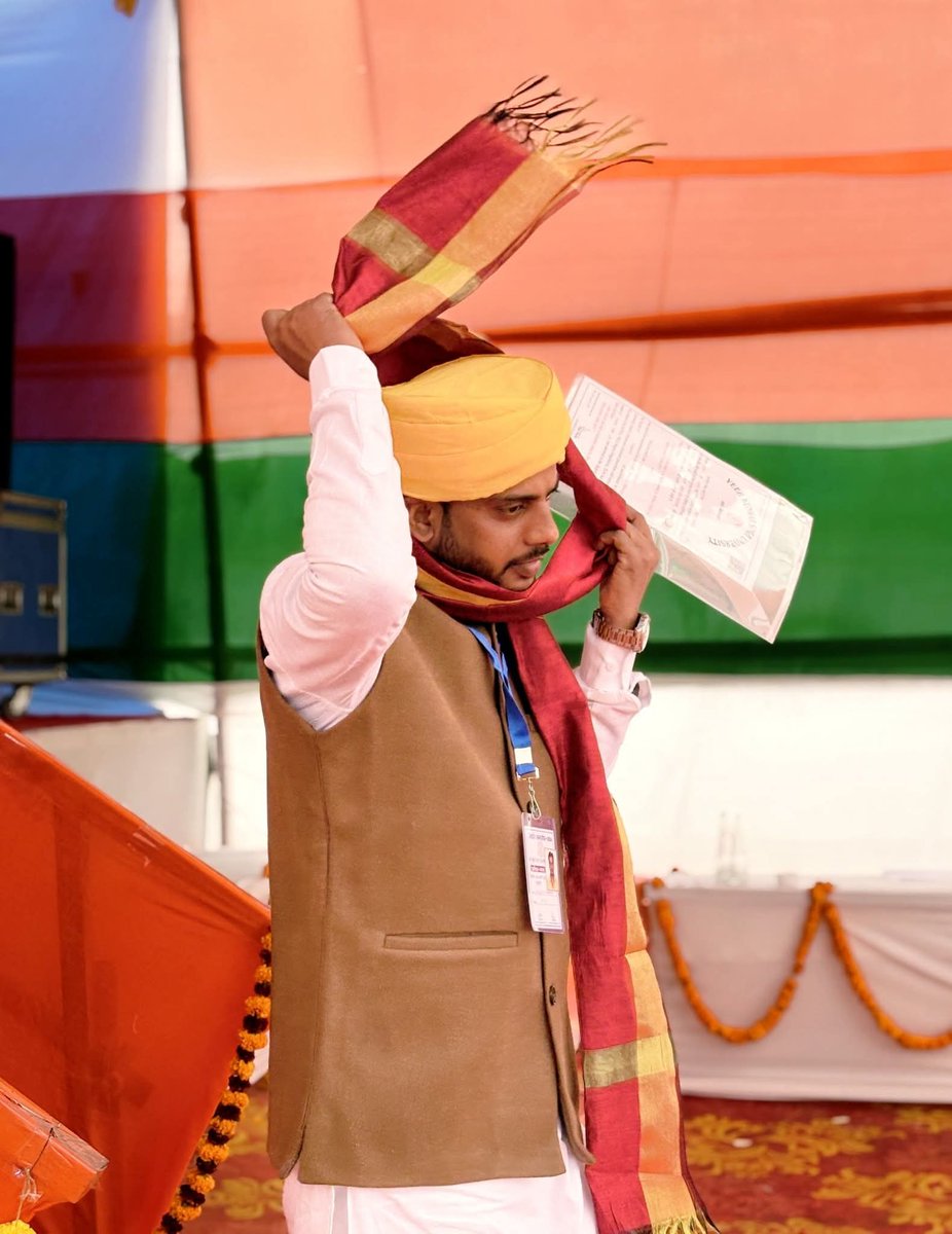 Amartya Upadhyay tweet media