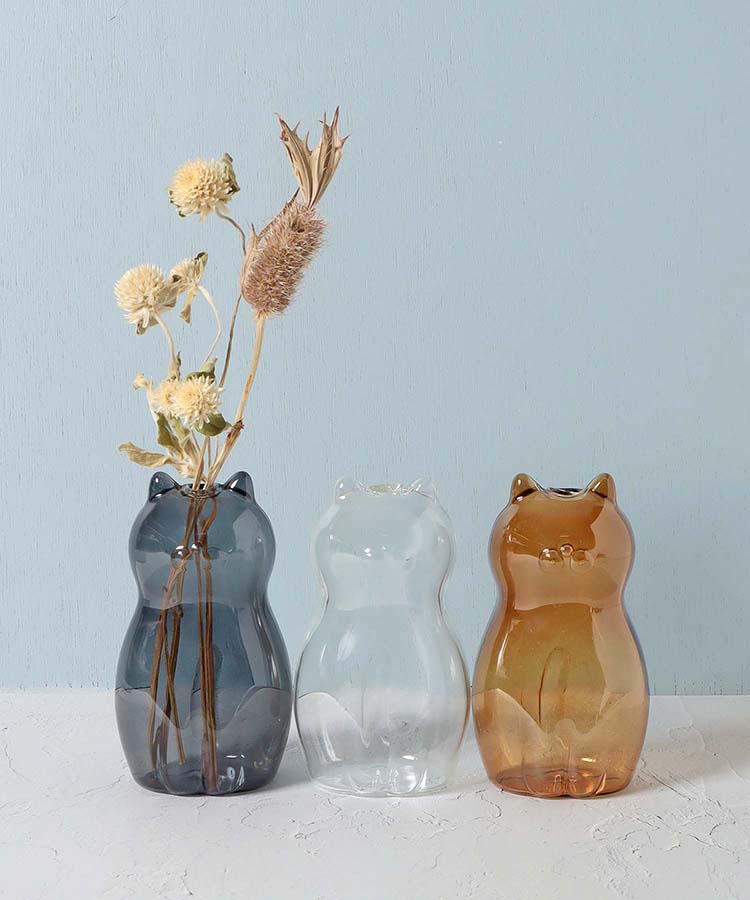 透け感がきれいなガラスのフラワーベース🐈🐾 お花を飾るのはもちろん