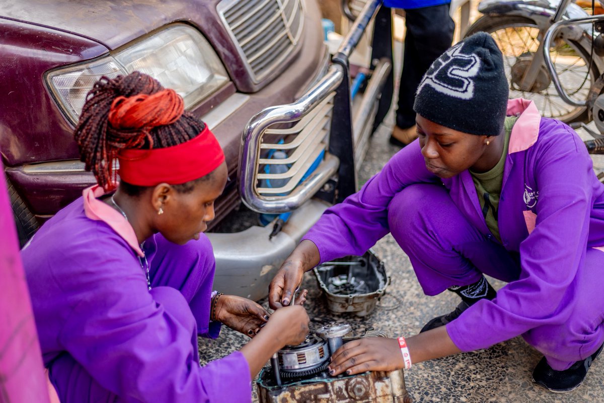 smartgirlsug's tweet photo. We take pride in creating a safe, female-centered learning environment where mistakes are lessons and every question is welcome. In a world that often tells girls what they can’t do, our center is where they discover everything they can. #GirlsWithTools | #SafeSpacesForGirls https://t.co/YfUqwiX35v