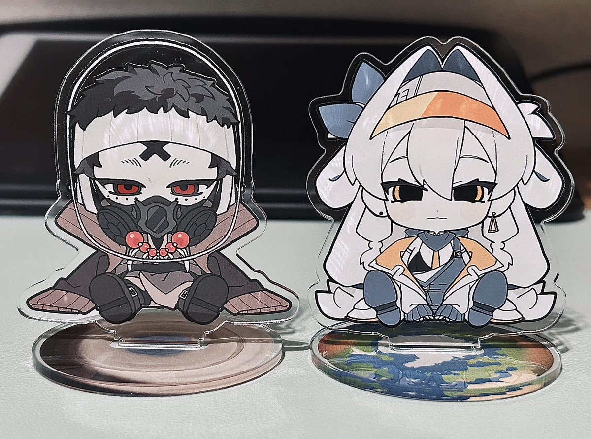 .  ╭┈┈┈┈╯   ╰┈┈┈╮

 ╰┳┳╯    ╰┳┳╯

  💧         💧

 💧          💧
     ╰┈┈╯
  💧 ╭━━━━━╮  💧
      ┈┈┈┈
  💧        💧 いのち 