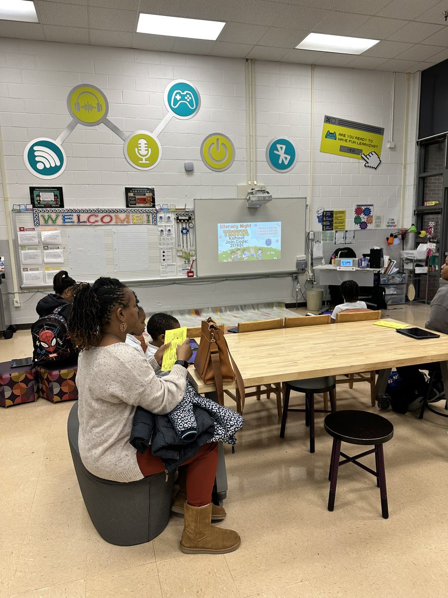 ECW Tech Lab tweet media