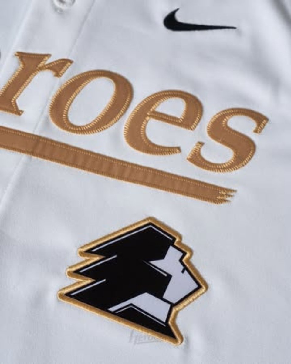 나이키 팬웨어 유니폼 가격이 당연히 마킹 포함 189,000원이겠죠? 근데 이 가격이 당연하지 않긴 해 정말 너무 비싸다 (니네가 프로야구단 구실만 했어도 가격이고 뭐고 샀을 거긴 해)