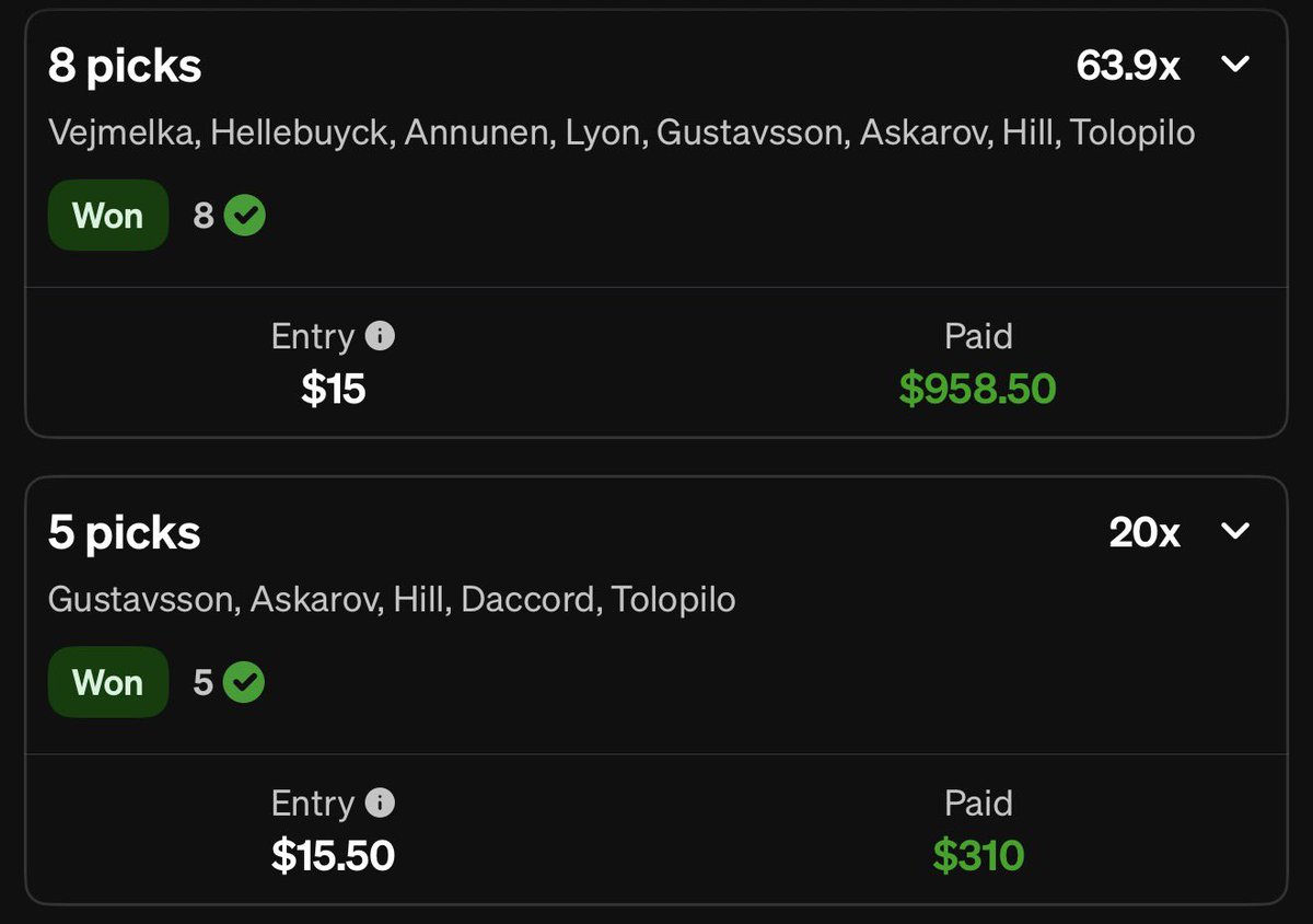 Hennerade's tweet image. @LineupsWinning who’s the goalie king 😈