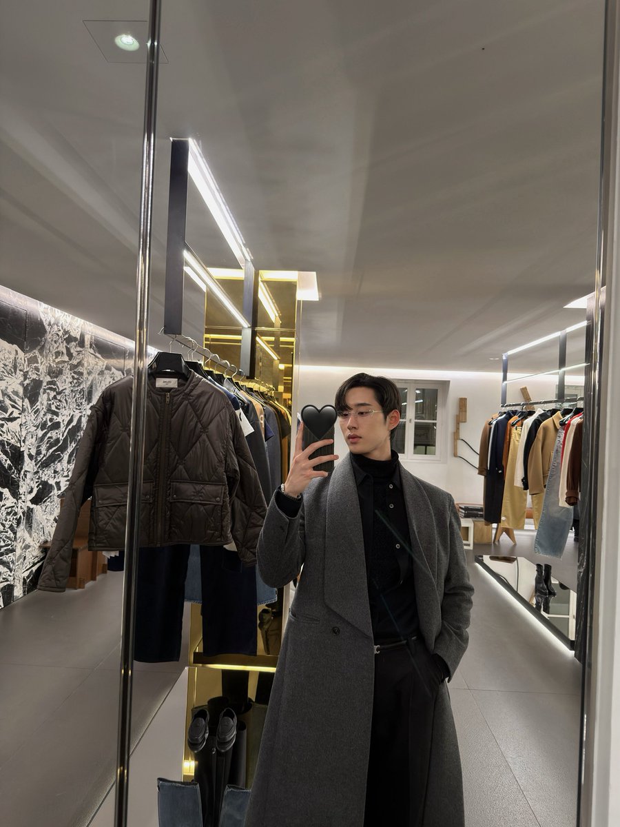 EstRvp's tweet image. นี่คับบ