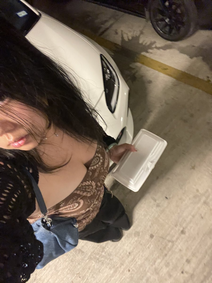 ellieanna tweet media