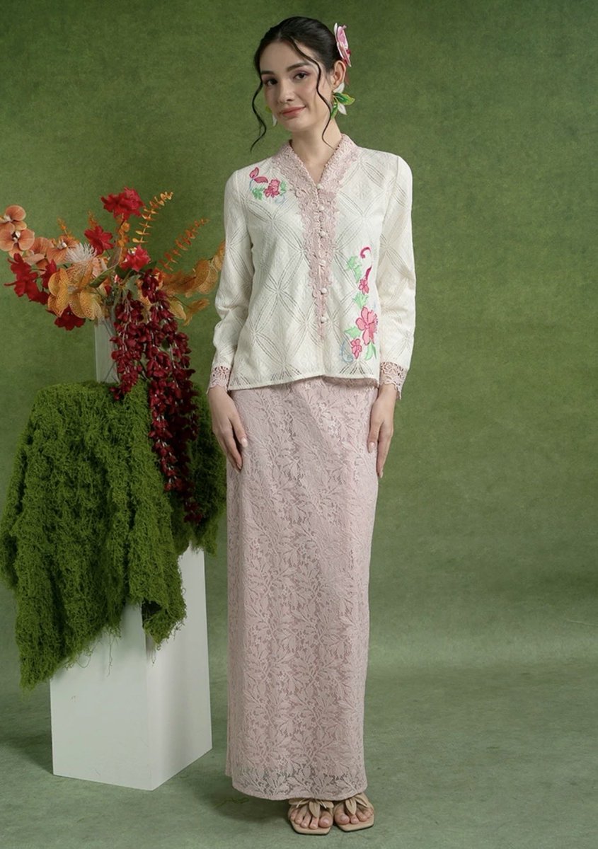 αƒȊɳααα 𓍯𓂃 tweet media