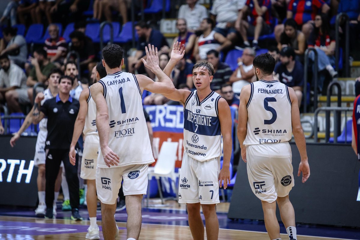 sociosidscoliva's tweet photo. ☝️ Agustín Caffaro firmó 16 puntos (3/4 en triples) y 6 rebotes
📊 Con este resultado, nuestro récord queda 14 victorias y 7 caídas
📸 Prensa @SanLorenzo
#JuegueLaI
#ElOrgulloDeLaCiudad
#LaLiga
#independientedeoliva #idsc https://t.co/QYu6Puckxl