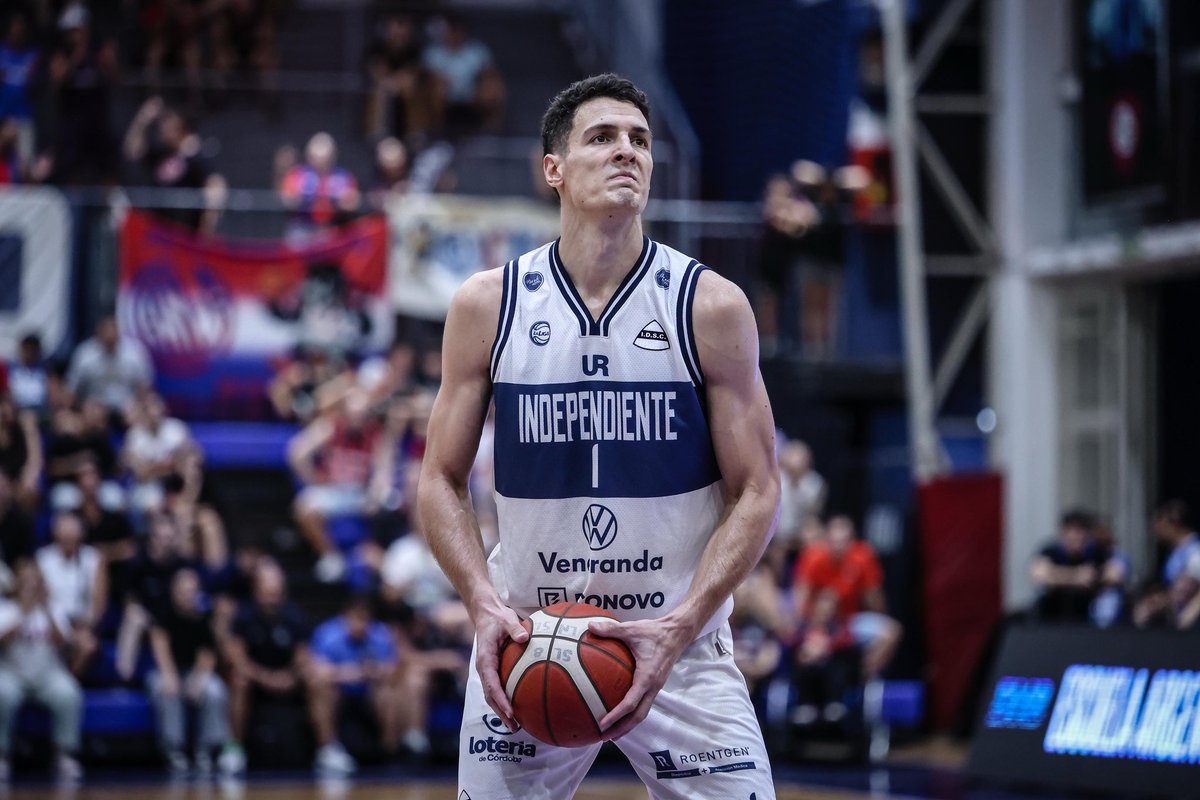 sociosidscoliva's tweet photo. ☝️ Agustín Caffaro firmó 16 puntos (3/4 en triples) y 6 rebotes
📊 Con este resultado, nuestro récord queda 14 victorias y 7 caídas
📸 Prensa @SanLorenzo
#JuegueLaI
#ElOrgulloDeLaCiudad
#LaLiga
#independientedeoliva #idsc https://t.co/QYu6Puckxl