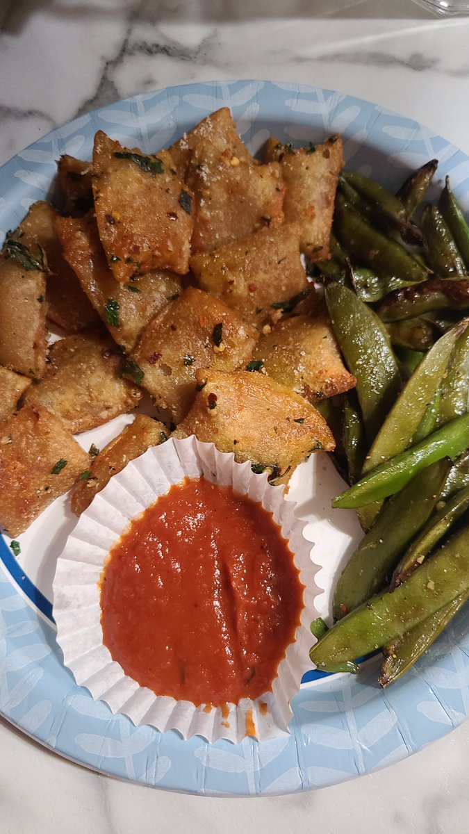 Upped my pizza game! Served with sugar snap peas that I air fried