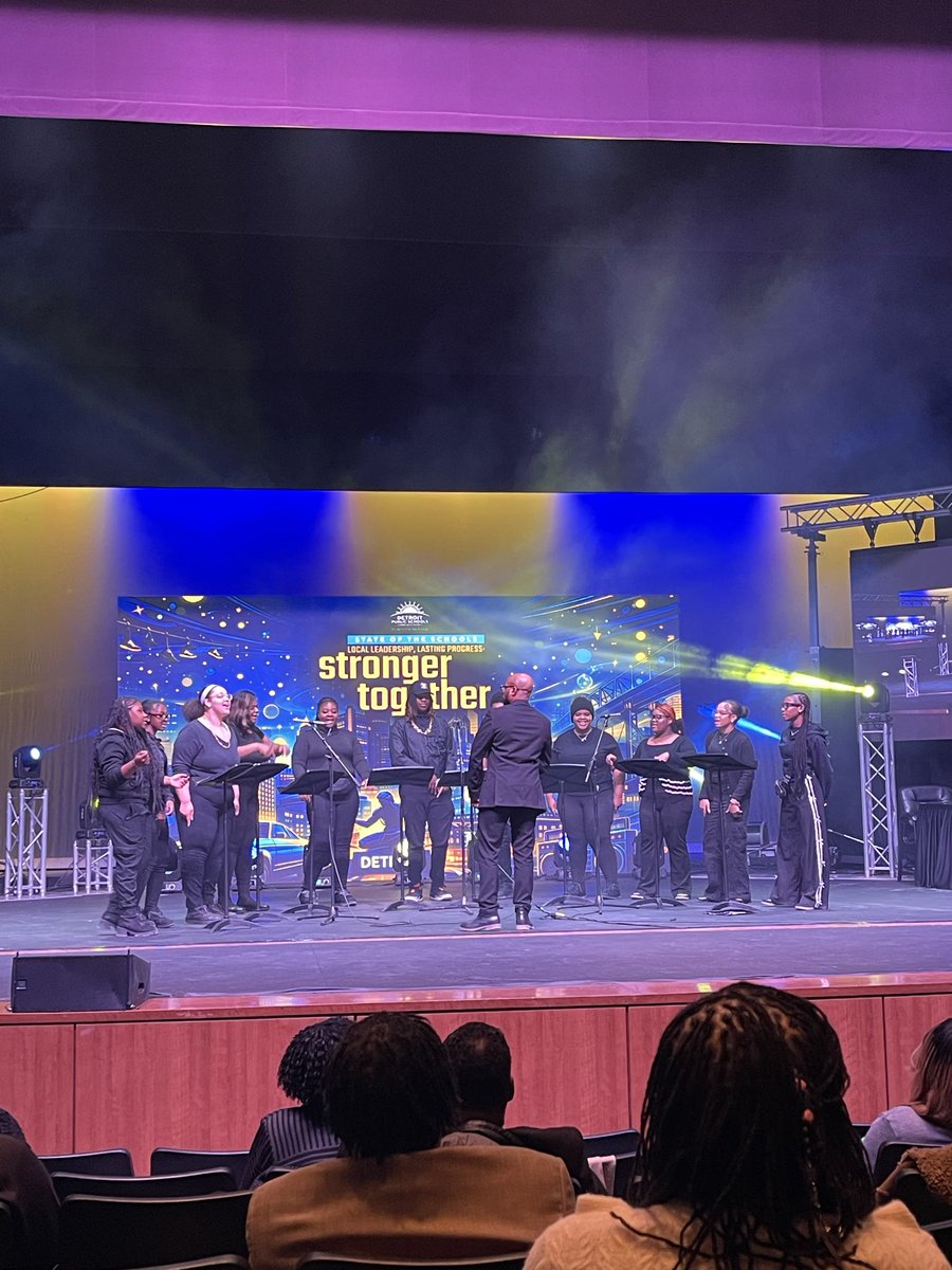 DPSCDEmersonK8's tweet image. Superintendent Dr. Vitti provided an educational vision that began 9 years ago, and continues to grow stronger with each year. The District’s State of the Schools Address was powerful and inspiring. #dpscd