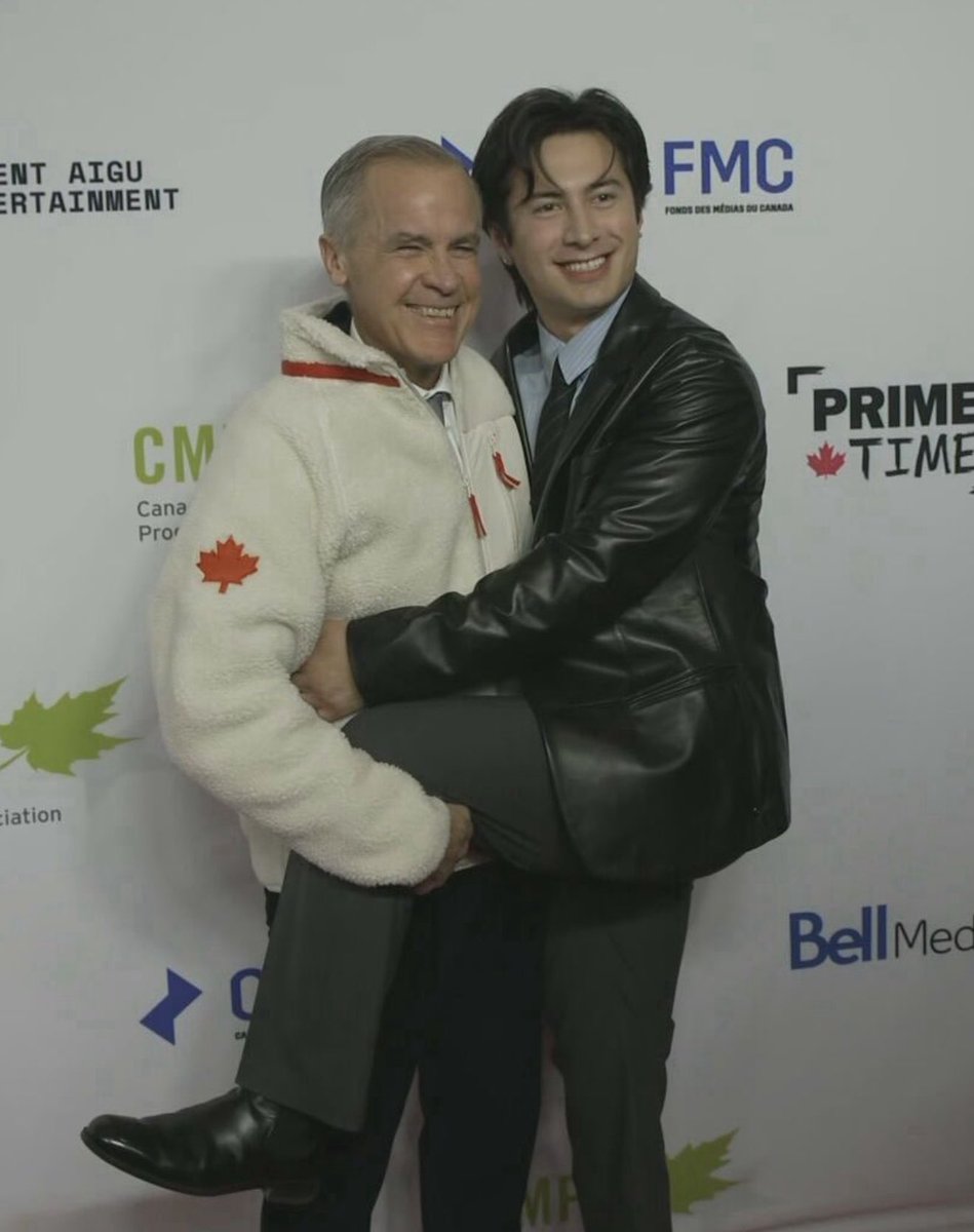 cxwlove_'s tweet image. This is so iconic! I’m obsessed