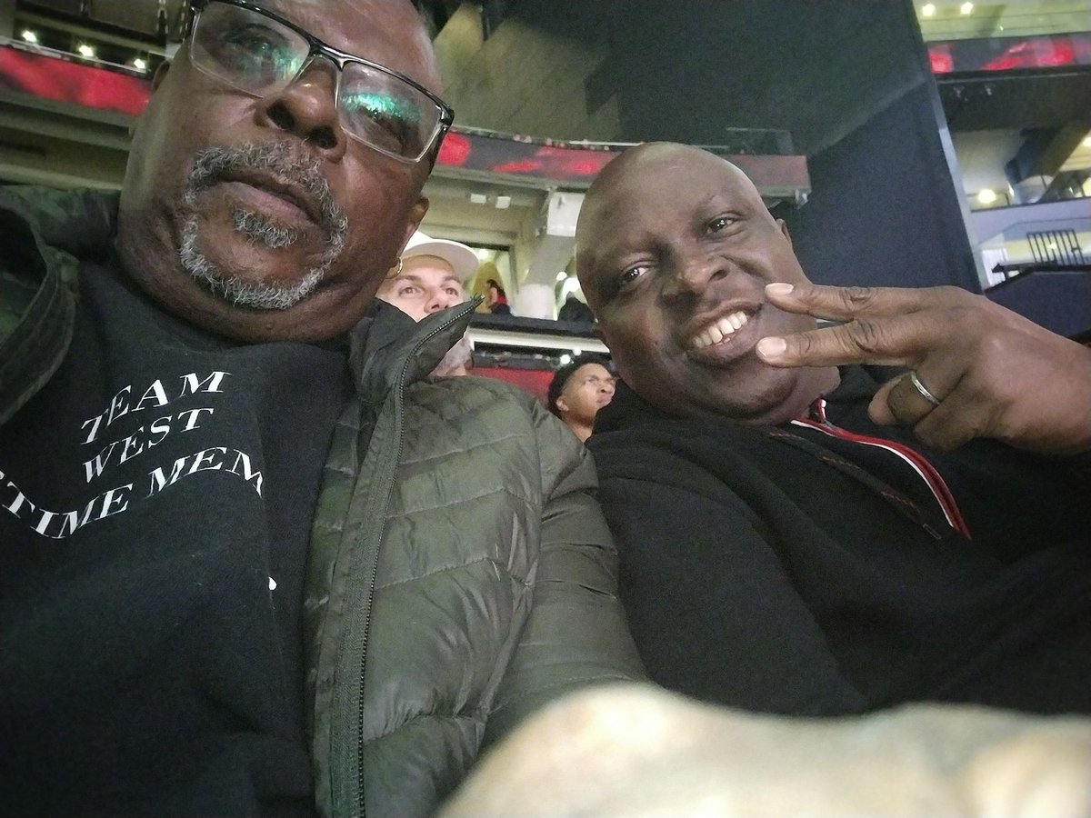 Senaca77's tweet photo. Let’s Go Hawks 🏀 https://t.co/bqdjvKTyyT