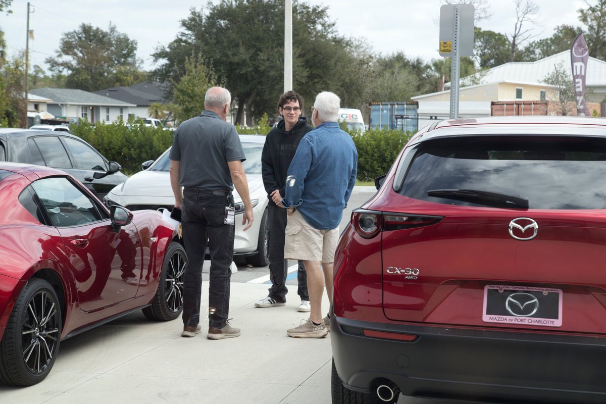 MazdaPortC's tweet photo. We’re not here to “sell you a car.”
We’re here to help you find the right one — and take care of you long after you drive off. 🤝🚗

#MazdaOfPortCharlotte #MazdaFamily #SWFL #PortCharlotteFL #NoGames #MazdaSWFL https://t.co/VCOPNLu8Qy