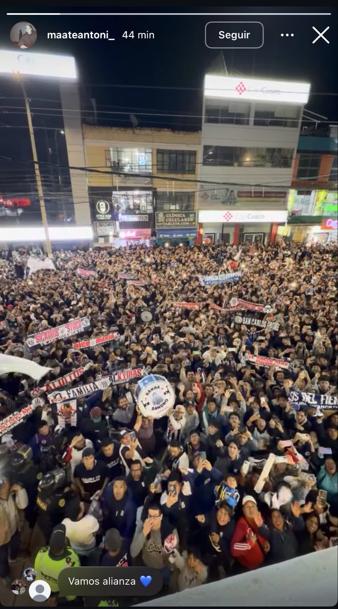 MASIVO

Lo que se está viviendo en estos momentos en Huancayo es una locvra. Si aún no te animas en viajar recuerda que Huancayo es la provincia más cercana

6 horas en 🚍
1/2 hora en  ✈️
