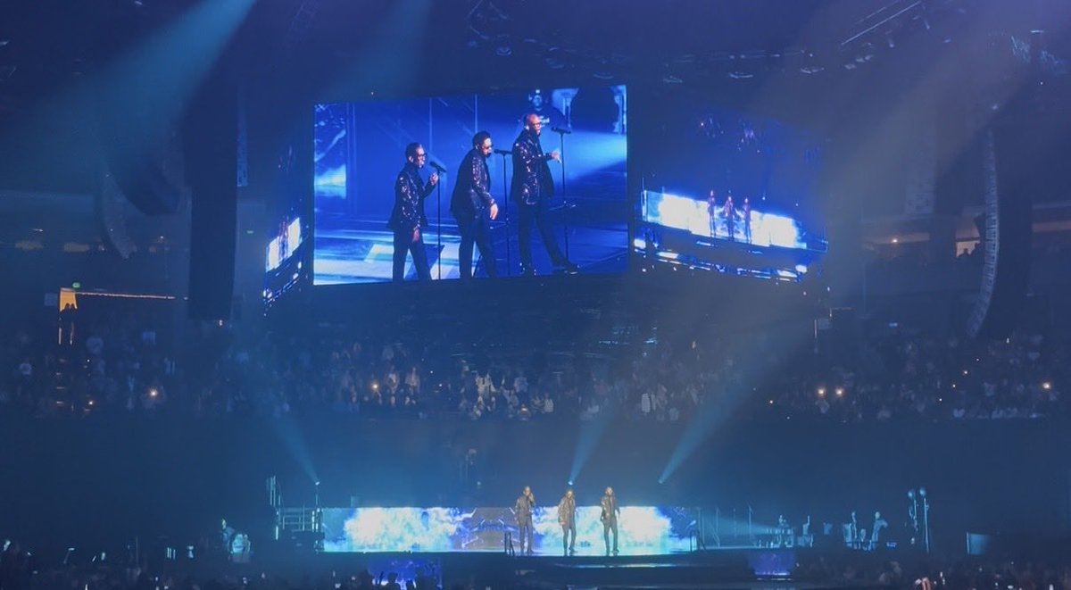 TamayaLee's tweet photo. @BoyzIIMen Thank you for the most amazing concert last night!  It was incredible!  God bless you. https://t.co/MY86FyVFkf