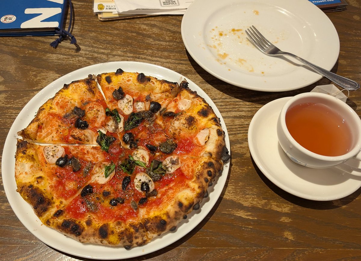 Ax6xRV7777's tweet photo. 昨日のランチ
美味しかったけど、男性1人は珍しいらしくご婦人方の視線が痛かった🧉 https://t.co/5YOxbTZXXY
