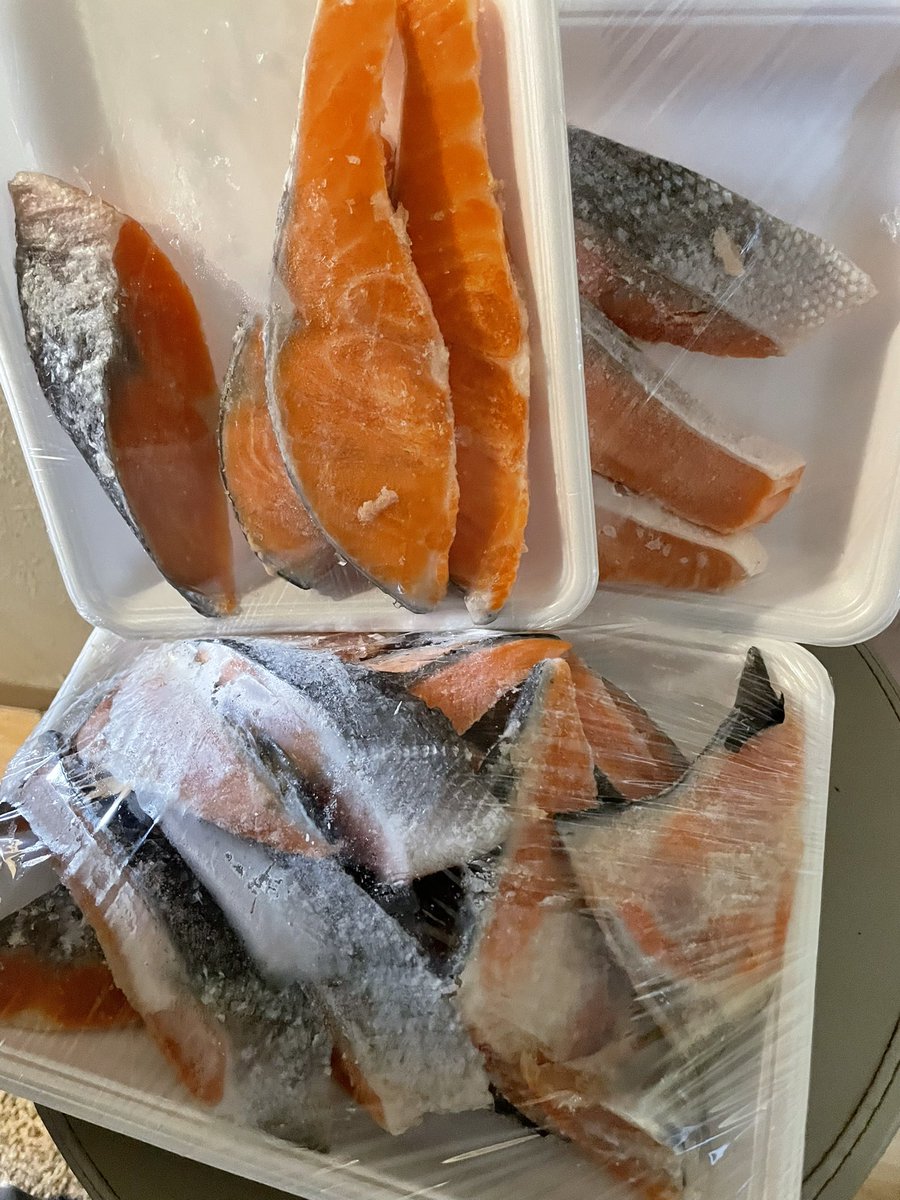 3パックで1000円はエグすぎる。幸せ。