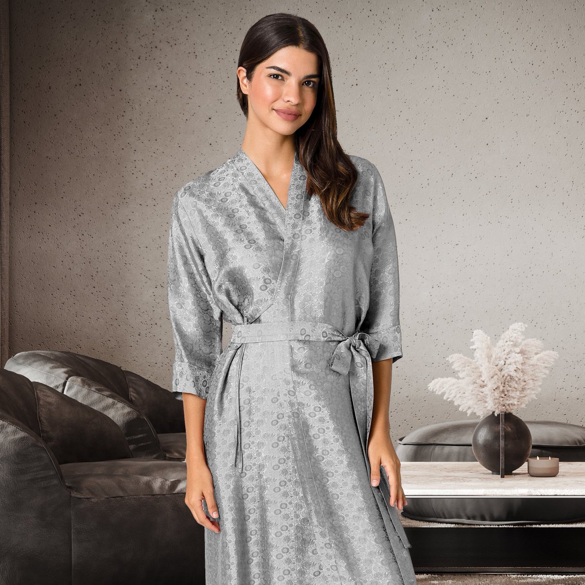 Quiet Luxury, Daily Ritual 

A silk robe isn’t just for special occasions. It’s the piece you reach for in the morning light, after a shower, or when you want the day to feel softer.

Made from 27 momme mulberry silk, cool, smooth, and made to last.

Shop the robe: