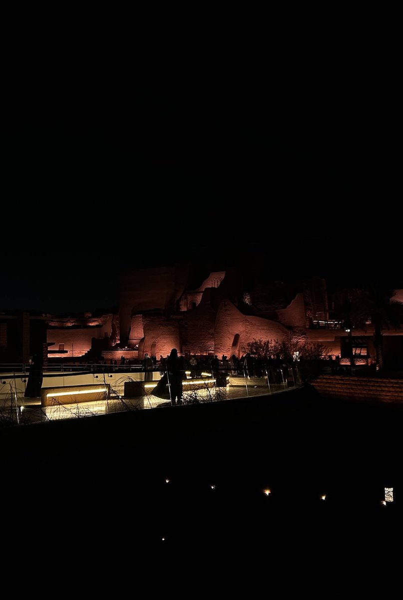 estm's tweet image. اول زيارة للبجيري وحصلت كتابات على السيارة ترحيب جميل