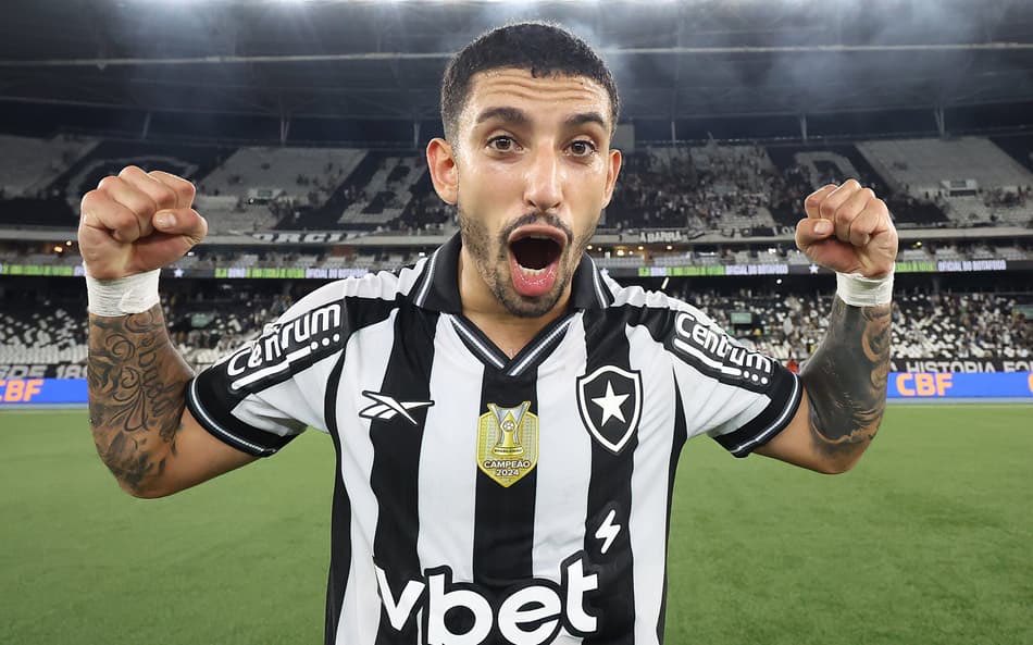 O Santi Rodriguez é MUITO jogador de futebol, tá de sacanagem!

O maluco jogou em 3 posições e foi bem em TODAS.

Um jogaço do nosso uruguaio!