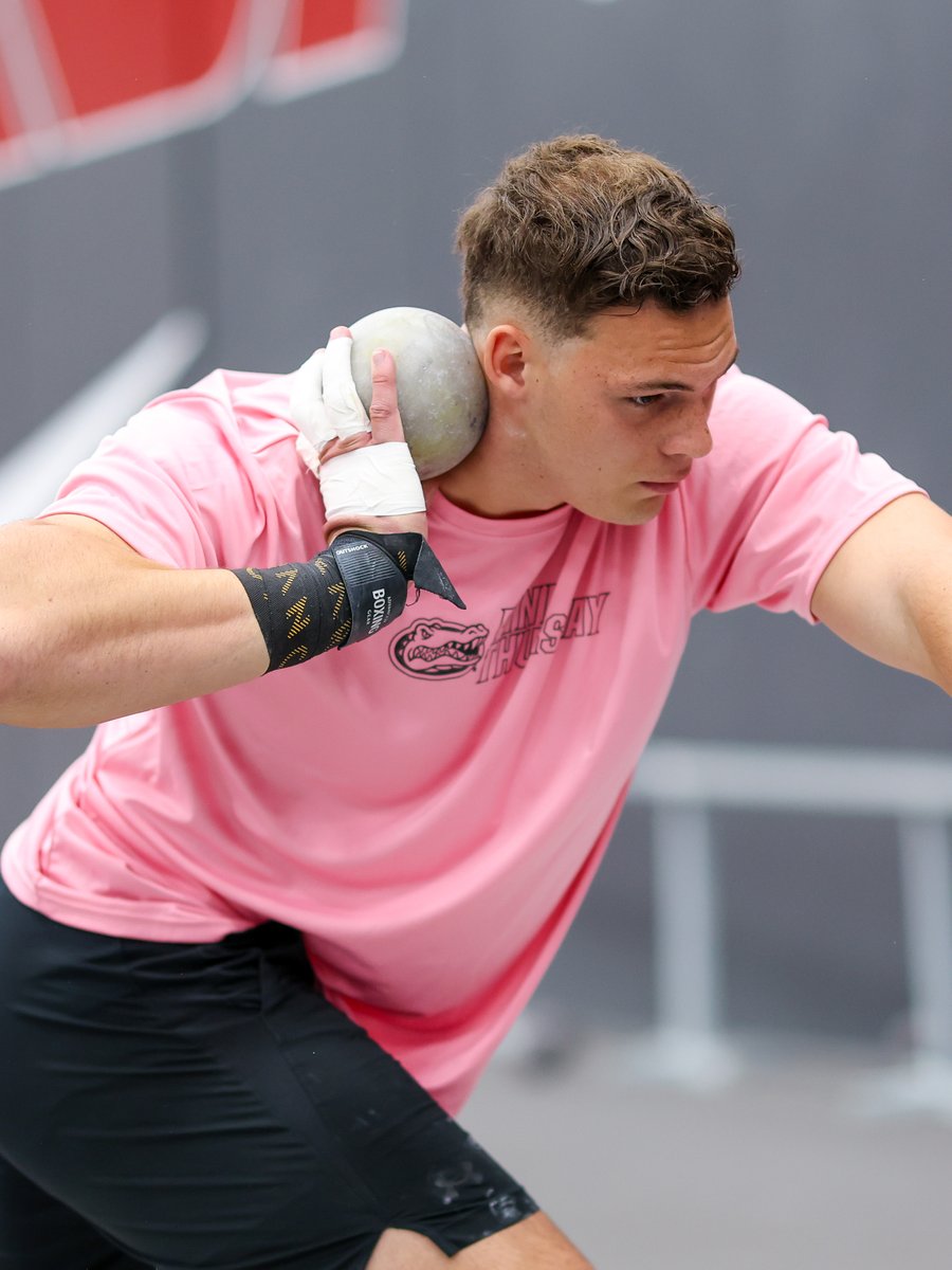 Gators Track and Field & Cross Country tweet media