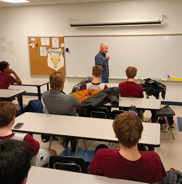 NovaKnightHoops's tweet photo. 100 percent mental. 100 percent emotional. 100 percent physical.

Today, we had a special guest speaker, Mr. Barker, come in to talk about the mental, emotional, and physical aspects of sports.

Thank you Mr. Barker for speaking with our guys - we really appreciate it! https://t.co/7rxlrfuAeA