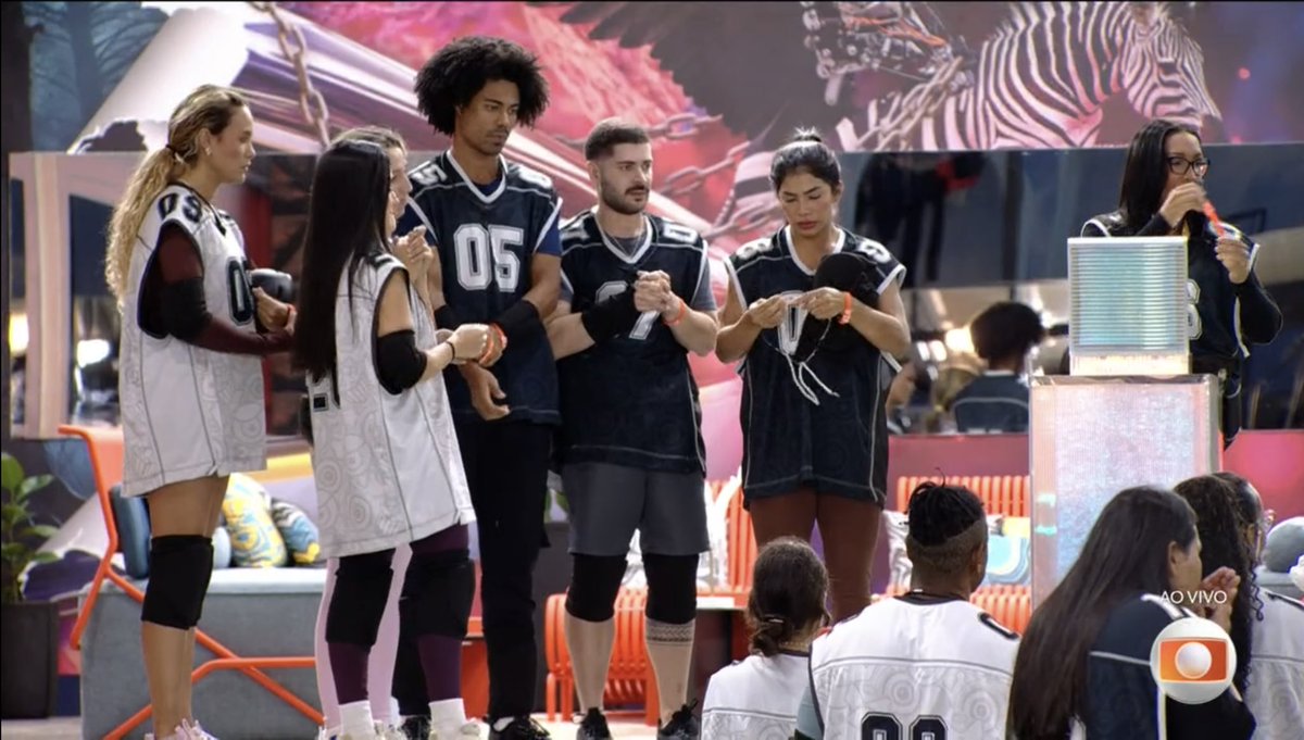 tuitacirlanio's tweet image. ESSA SEMANA A ORELHA DA ANA PAULA VAI QUEIMARRRRR