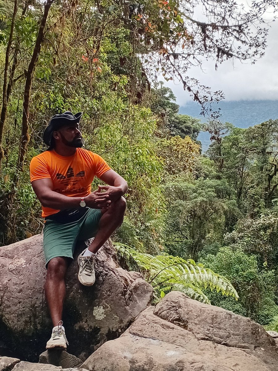 ElMorenazo20's tweet photo. Cima de 3 Cascadas, Boquete Chiriqui https://t.co/PLjs5G599u
