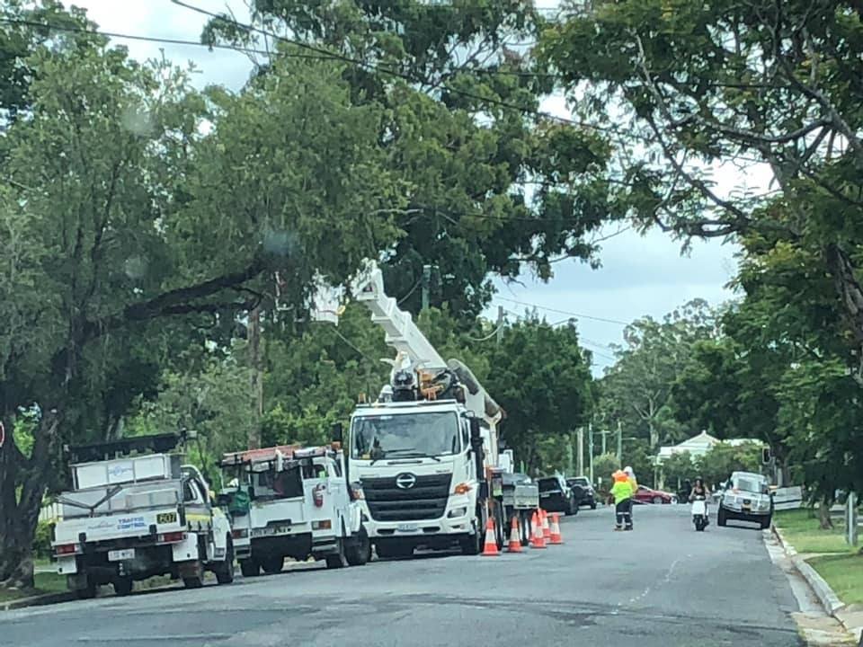 eventrical's tweet photo. @Energex heya the planned outage "affecting 13 people" has taken out the whole east side of Corinda NBN HFC....
Planned outages need to consider and communicate any service they're impacting not just power.

Event ID: INCD-905371-g https://t.co/9AxANVxqOn