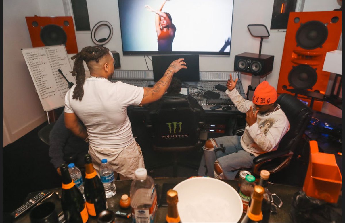 ًWave Checkers tweet media