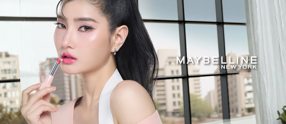 ผลงานการถ่ายแบบของ เมเบิ้ล ในบทบาท Friend of Maybelline กับผลิตภัณฑ์ Lifter Glaze ทินท์บาล์มเชอร์รี่ ของแบรนด์ Maybelline Thailand 

ขอบคุณทางแบรนด์ <a href="/Maybelline_TH/">Maybelline New York (TH)</a> ด้วยนะคะ 🍒❤️

MABLE WITH LIFTER GLAZE
#LifterGlazeทินท์บาล์ม
#ก็ปากมันอยากGLAZE
#MaybellineThailand