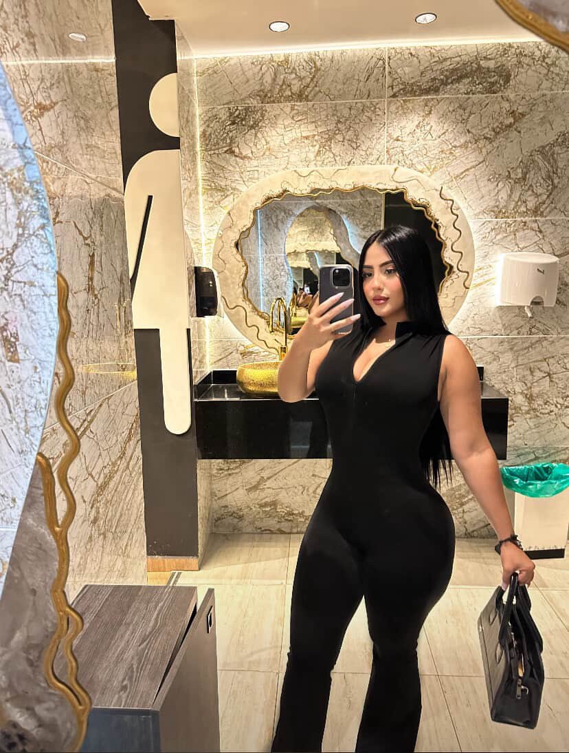 I’m your wife what do you want to eat?
