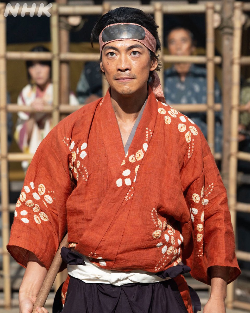 nhk_toyotomi's tweet photo. [ 第5回 初登場 ]

前田利家 ／ #大東駿介
まつ ／ #菅井友香

秀吉の生涯の友であり
出世争いのライバルである利家
そして利家を支え続ける賢妻 まつ

御前大試合で登場です❗️

⚫️第5回「嘘か��出た実(まこと)」
2月1日(日)［総合］夜8:00ほか
https://t.co/pEqrWBWSWN

#豊臣兄弟 #大河ドラマ https://t.co/oBSDxBRSQO