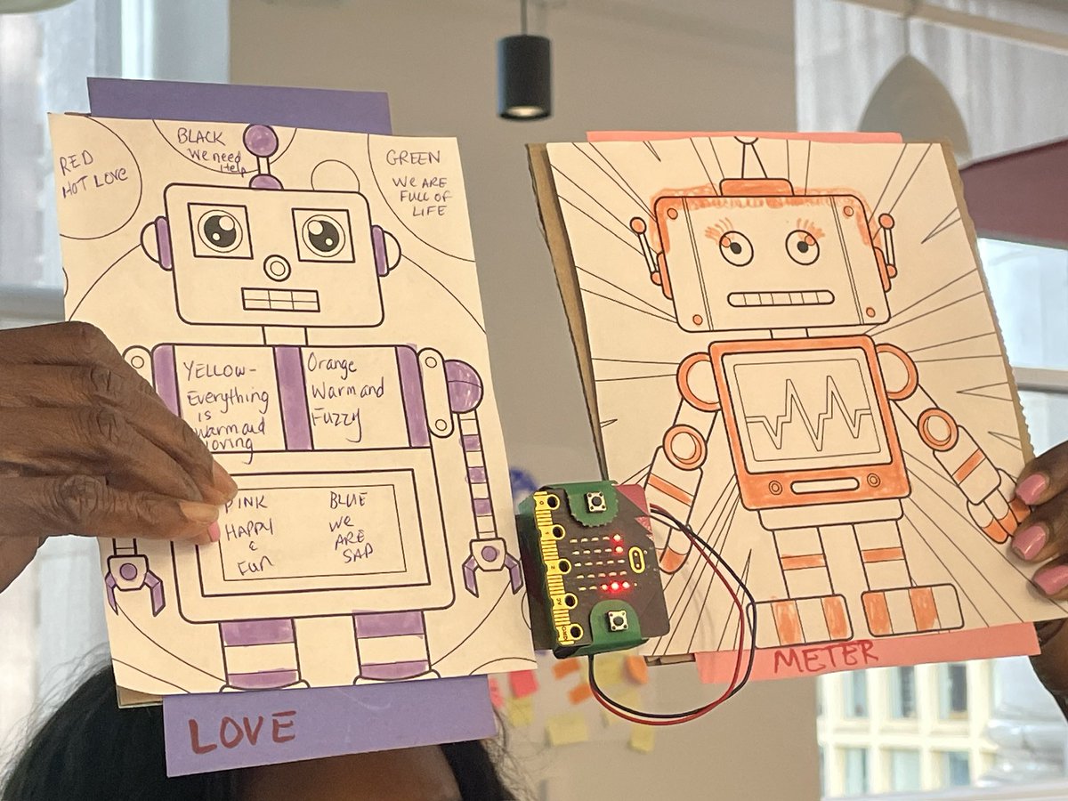 rocks_cs's tweet photo. Thursday Throwback to my @microbit_edu @BootUpPD PD and our @ChiPubSchool educators that brought the energy, the questions, and the brilliance. 💥 #sixseven 🤣 I’ll be back next month with more #microbit fun #MicrobitChampions #BootUpPD @CSTAGreaterHou https://t.co/wtJhJpqO23